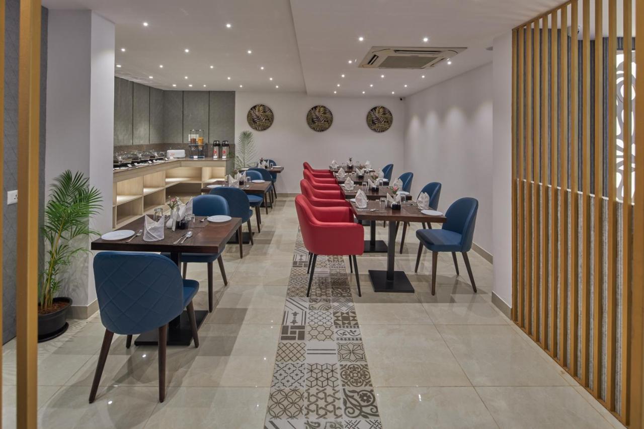 Regenta Inn 4Th Block Koramangala Бангалор Экстерьер фото